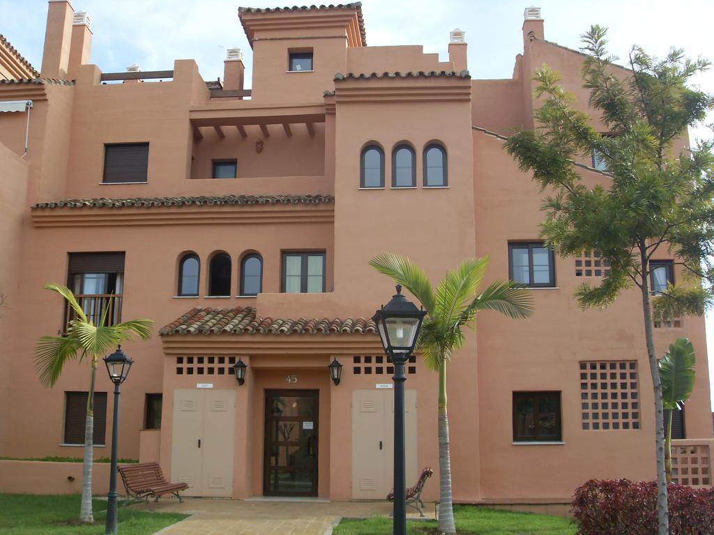 Hacienda Del Sol Apartment Естепона Екстериор снимка